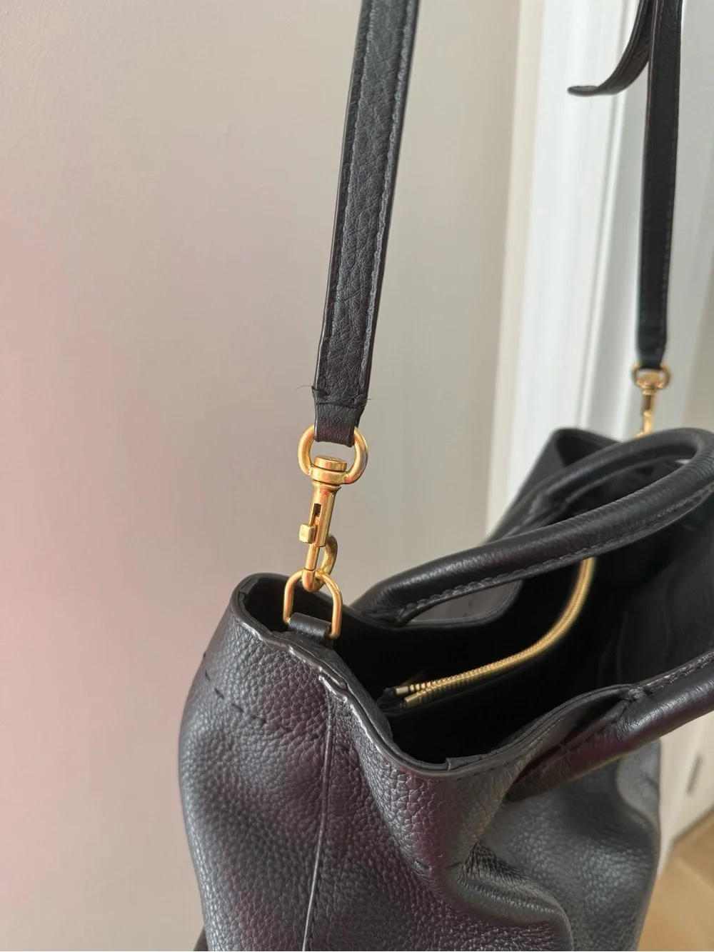 Tory Burch structured pebbled